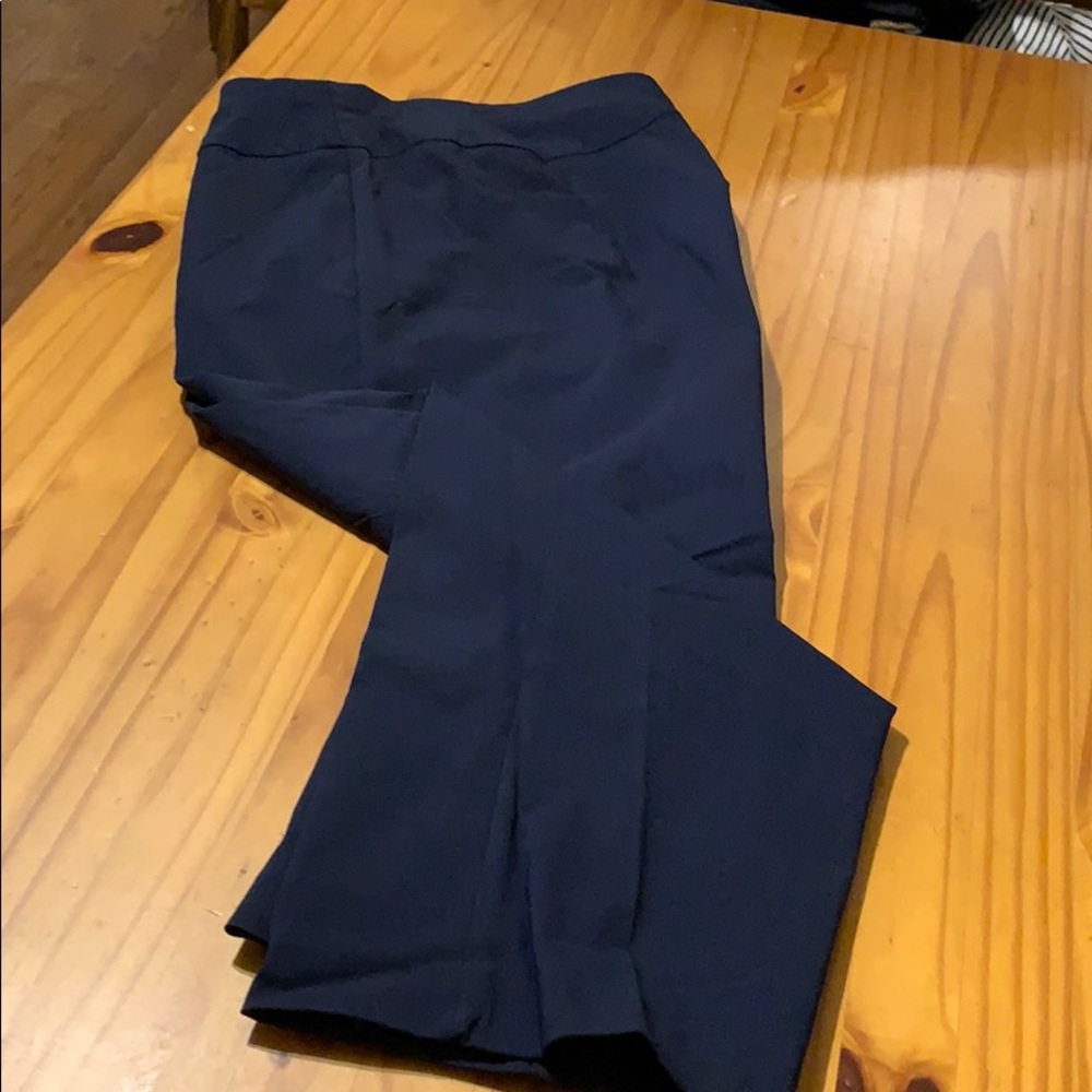 Navy capris
